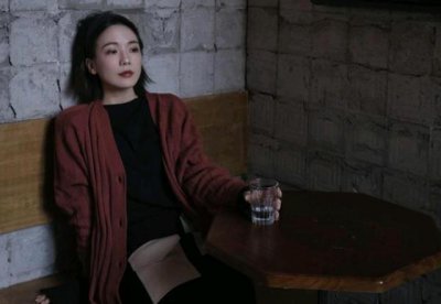 四十岁女人气质穿搭图片 四十岁女人优雅穿搭图片