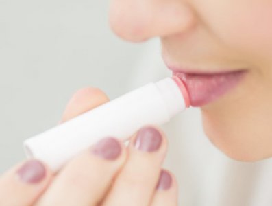 唇膜怎么用 海蓝之谜唇膜怎么用