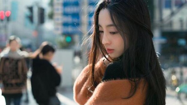 怎样正确吹头发不伤头发