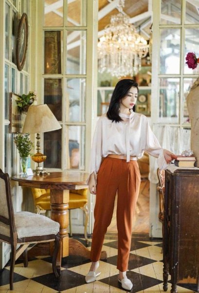 胯宽的女人怎么选裤子