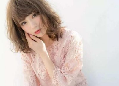 女生长脸适合什么发型？ 女生长脸适合什么发型图片