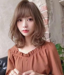 齐肩发怎么烫发 齐肩发适合烫什么发型？