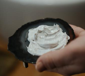 回春膏是什么