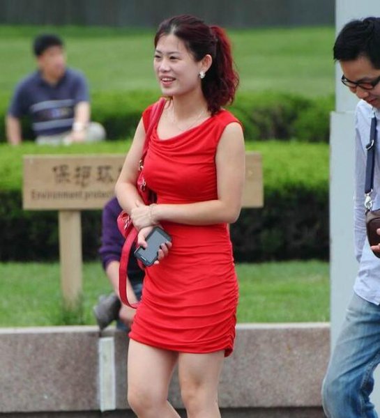 四十女人适合什么颜色衣服？