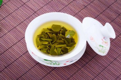 荷叶茶怎么喝才减肥？ 荷叶茶怎么喝才减肥要多久才有