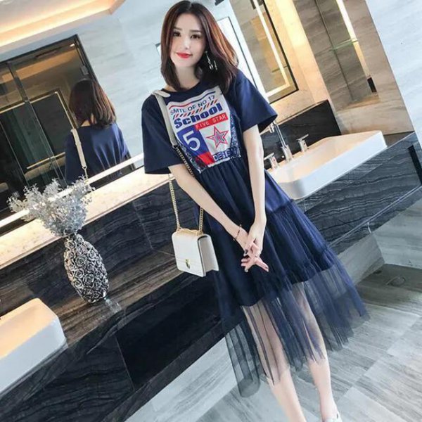 女生怎样穿衣服显瘦？