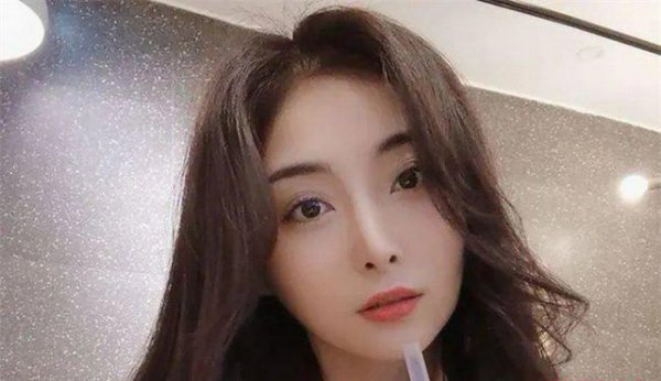 李雪珂张颖颖什么关系