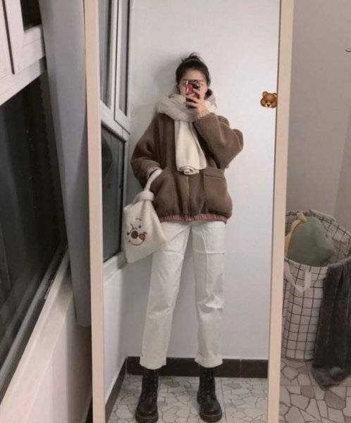 学生如何搭配衣服好看？