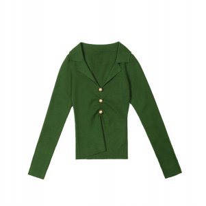 绿色打底衫配什么颜色的外套 绿色打底衣搭配什么外套
