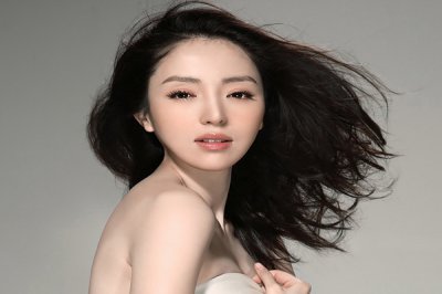 董璇离婚后现身 她和高云翔真的离婚了？