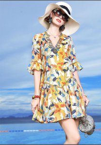 中年女人夏季连衣裙 中年女人连衣裙的款式