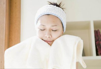 怎么护肤才是正确的方法？ 请问一下如何护肤的所有步骤