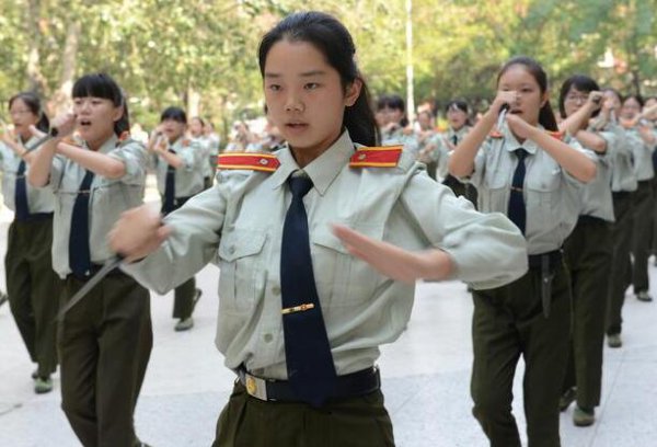 大学生不化妆正常吗