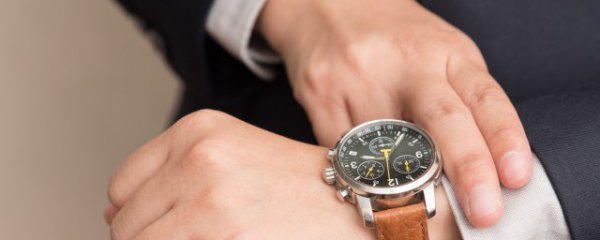 飞亚达是什么牌子的手表？多少钱？飞亚达手表价格多少？