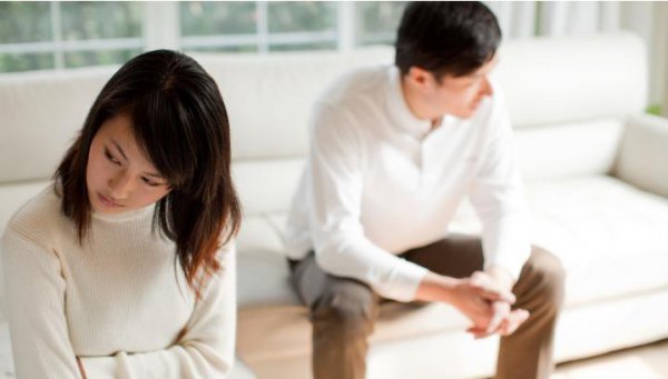 老婆经常查岗说明什么