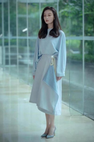 女生卫衣衣服搭配图