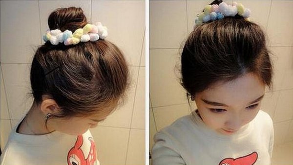 女生都爱这款清爽的韩式丸子头扎发图解