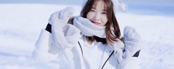 白色羽绒服染色了怎么洗掉最有效的方法