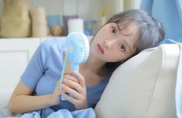 喜欢看腿的男生心理