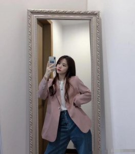 粉色衣服配什么颜色好看？ 粉色衣服配什么颜色好看 效果图