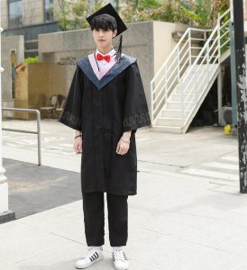 学士服领带怎么穿 学士服垂布的颜色有什么讲究