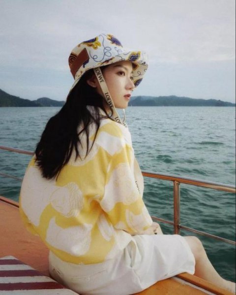 秋天出游穿什么衣服好看？