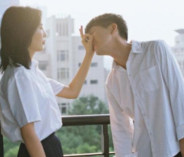 怎么判断男生把你当朋友还是恋人