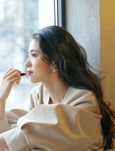 黄皮适合什么口红 黄皮离不开的国货口红推荐