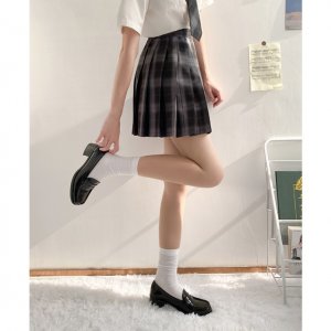 怎么测自己的肤色 口红怎么涂才均匀靓丽