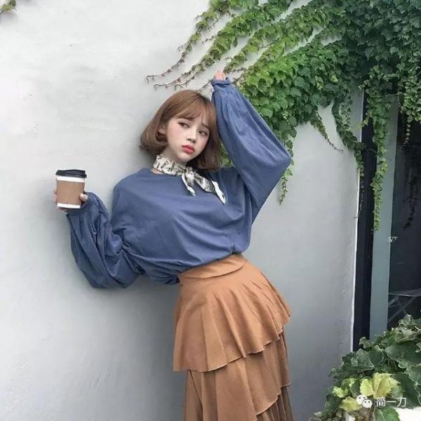 圆脸女生适合什么穿衣风格？