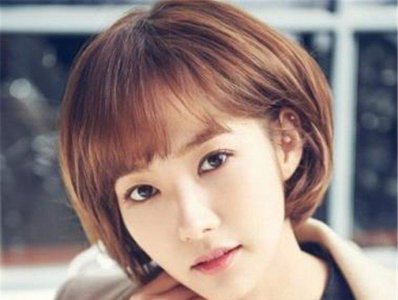 女生瓜子脸适合什么发型 选对瞬间让你提升回头率