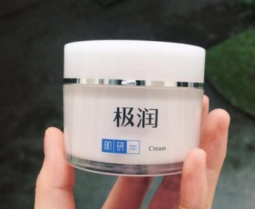 18岁面霜该用什么牌子好 适合18岁女孩的面霜有哪些？