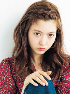 自己能弄的简单发型 如何弄发型好看又简单