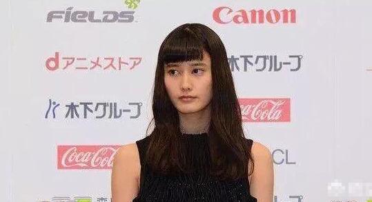 买适合自己的还是自己喜欢的衣服呢