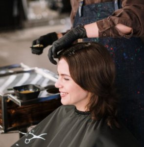 头发打蜡的作用 染头发打蜡能保持多久