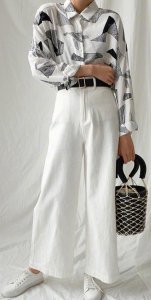 连衣裙配什么颜色外套好看？ 紫色连衣裙配什么颜色外套好看