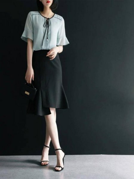 30岁女人服装搭配图片（时尚减龄）