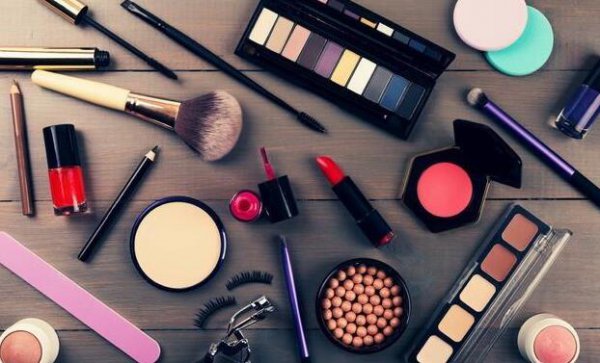 与化妆品有关的职业有哪些？