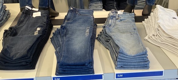 ck jeans档次很低吗