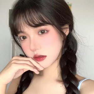 双麻花辫怎么扎可爱不土 高双马尾适合什么人