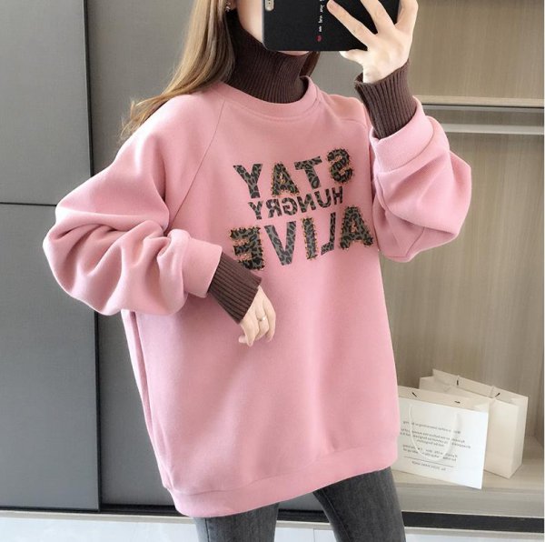 卫衣里面要不要穿衣服