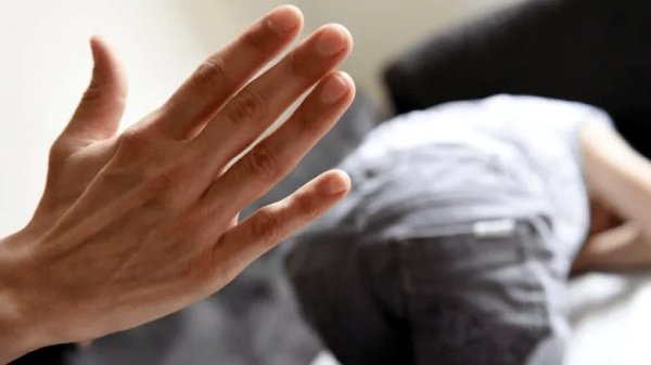 梦见被老公打了是什么意思