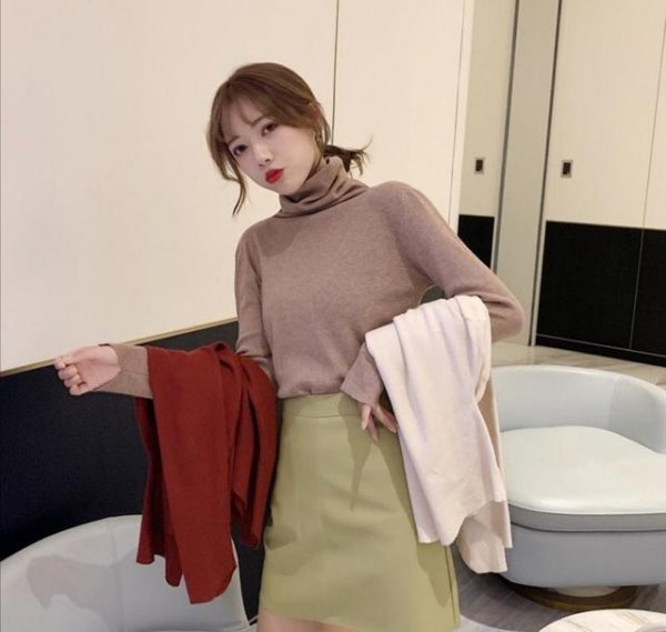 女生冬天内搭都穿什么的（内搭是什么衣服