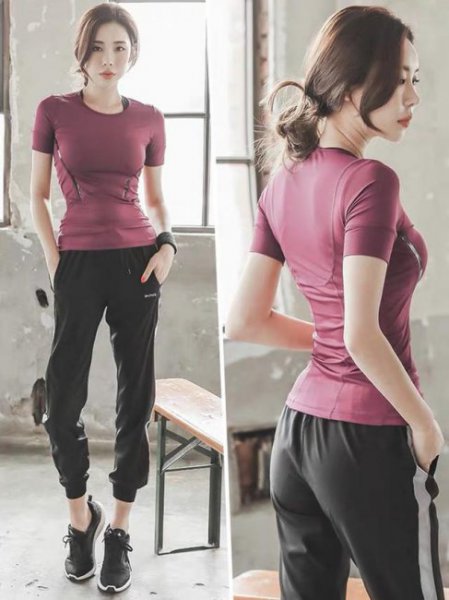 女生健身穿什么衣服比较好?