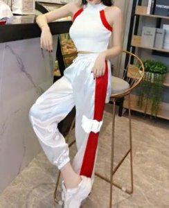 这些新款的时尚运动套装 为你带来不一样的时髦范儿～