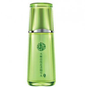 百雀羚代言人有哪些 百雀羚什么年龄比较合适