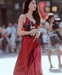 衣服如何穿出高级感？ 什么样的衣服穿起来高级感