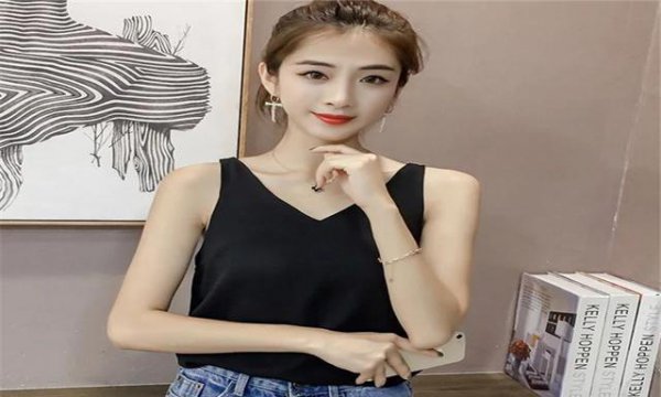 女的夏天穿什么衣服？