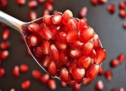 石榴籽的功效与作用及食用方法