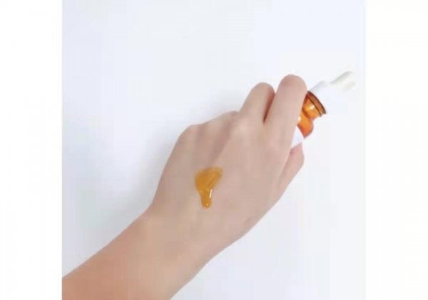 理肤泉维C10修护精华怎样